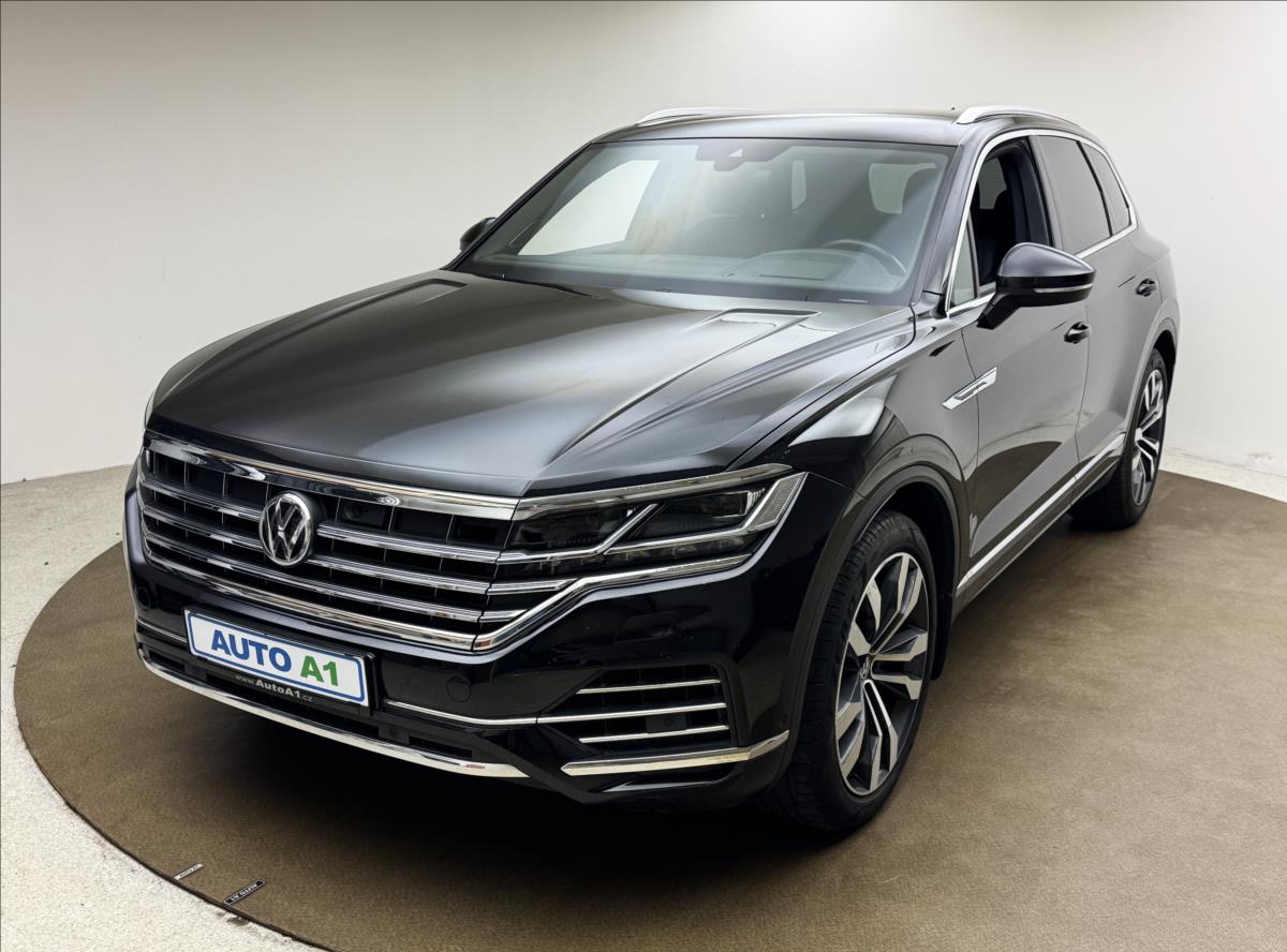 Volkswagen Touareg 3,0 TDi 210kW NEZ TOP NV TAN
