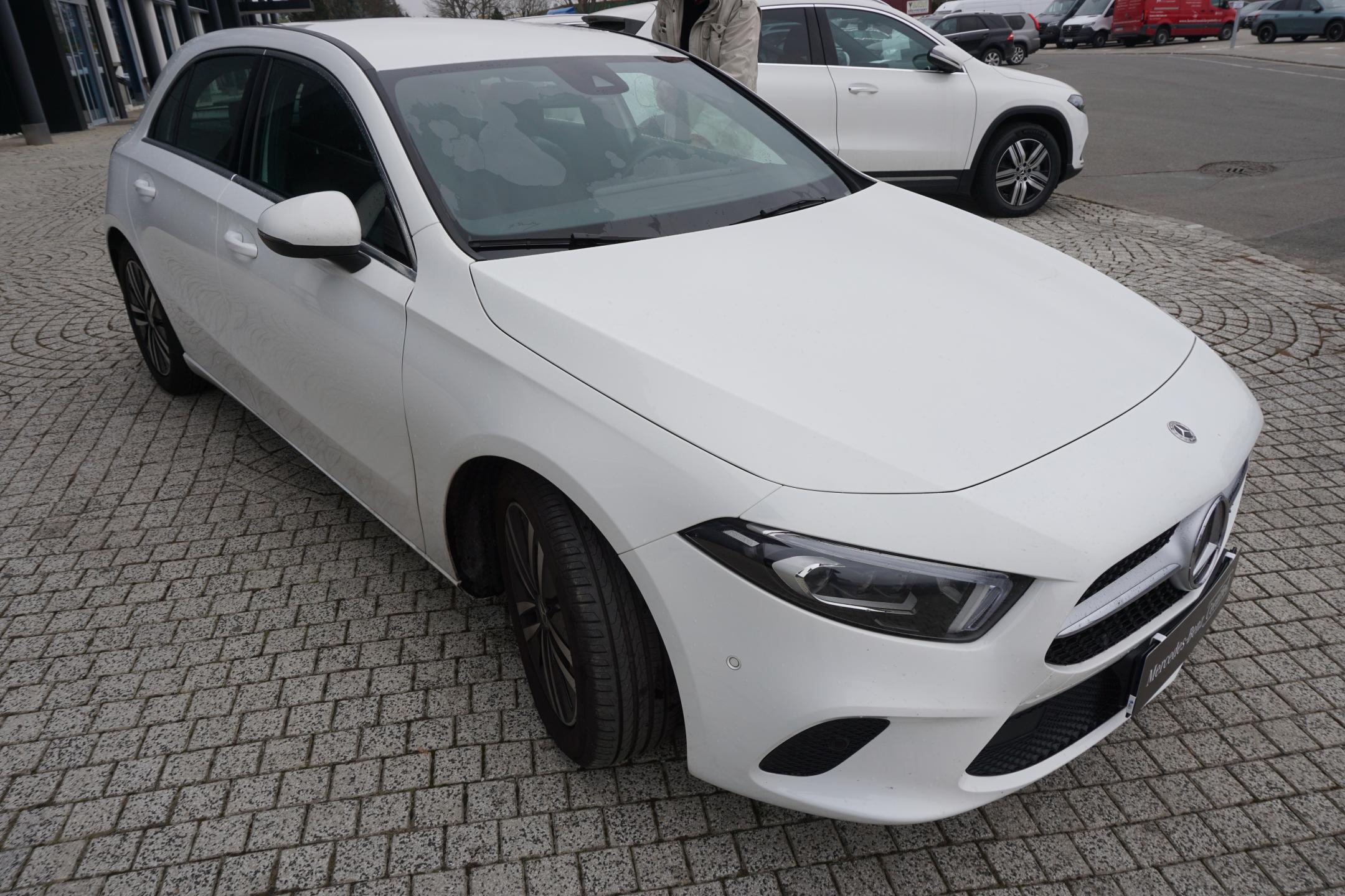 Mercedes-Benz Tdy A 1,3 A 180 CZ, zruka