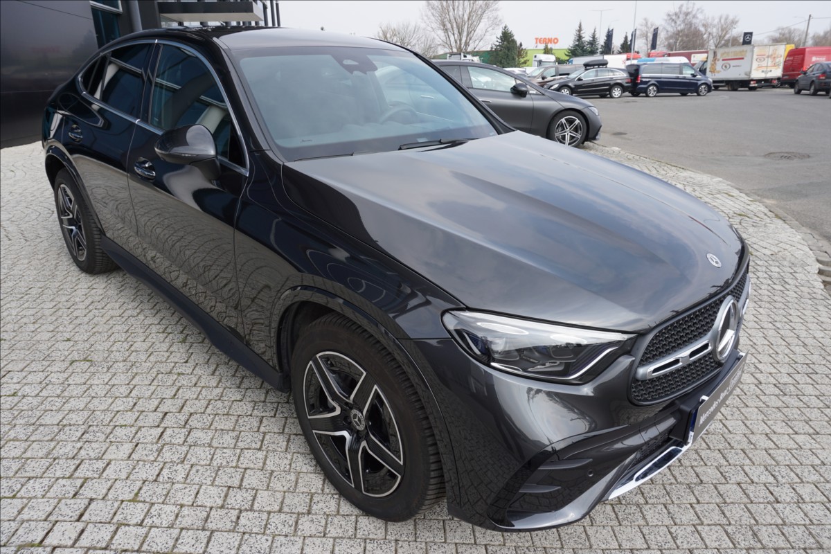 Mercedes-Benz GLC 2,0 GLC 300 4MATIC Coupe  GLC 300 4MATIC kup