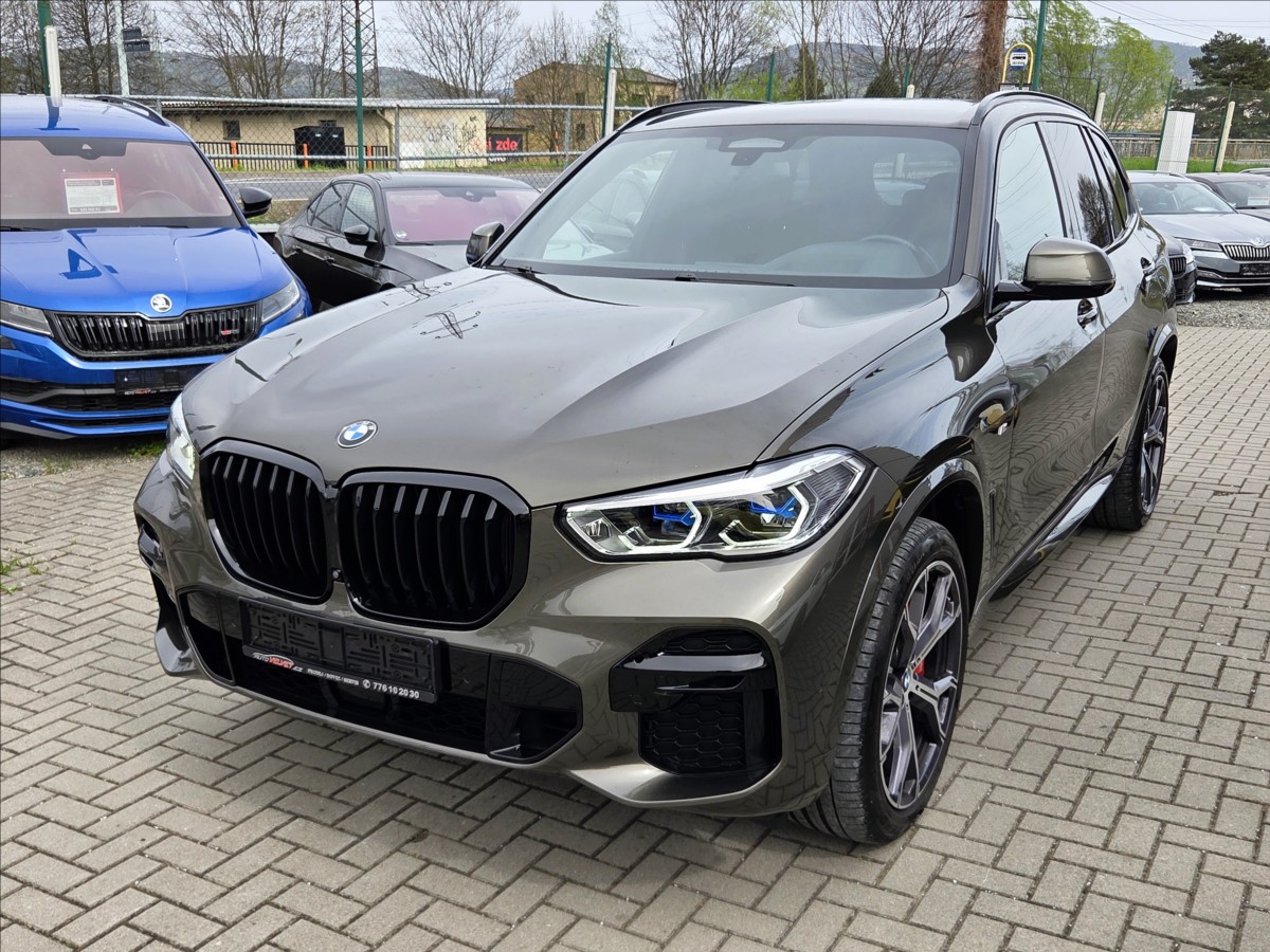 BMW X5 3,0 xDrive40i M paket *HUD*TAN*