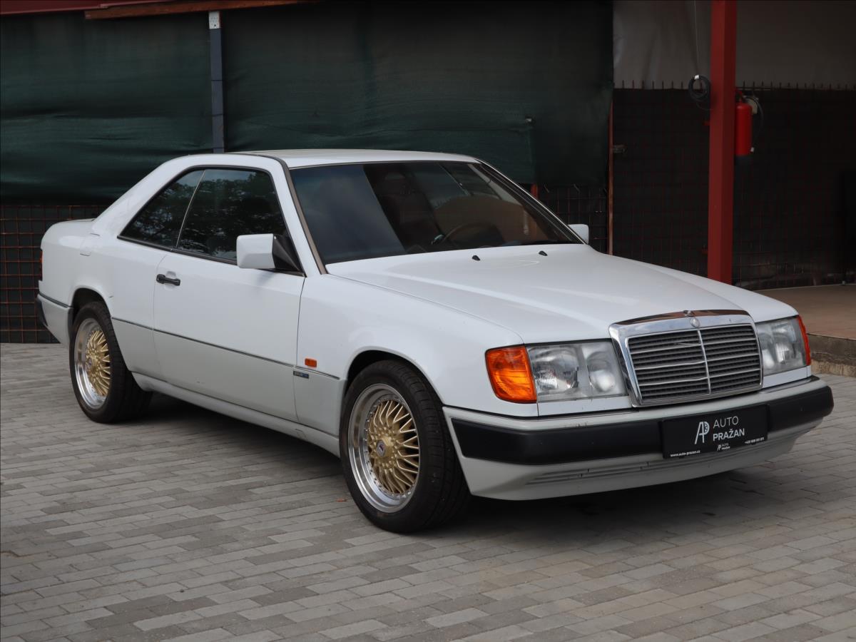 Mercedes-Benz 200 2,0 124 E Coupe SportLine