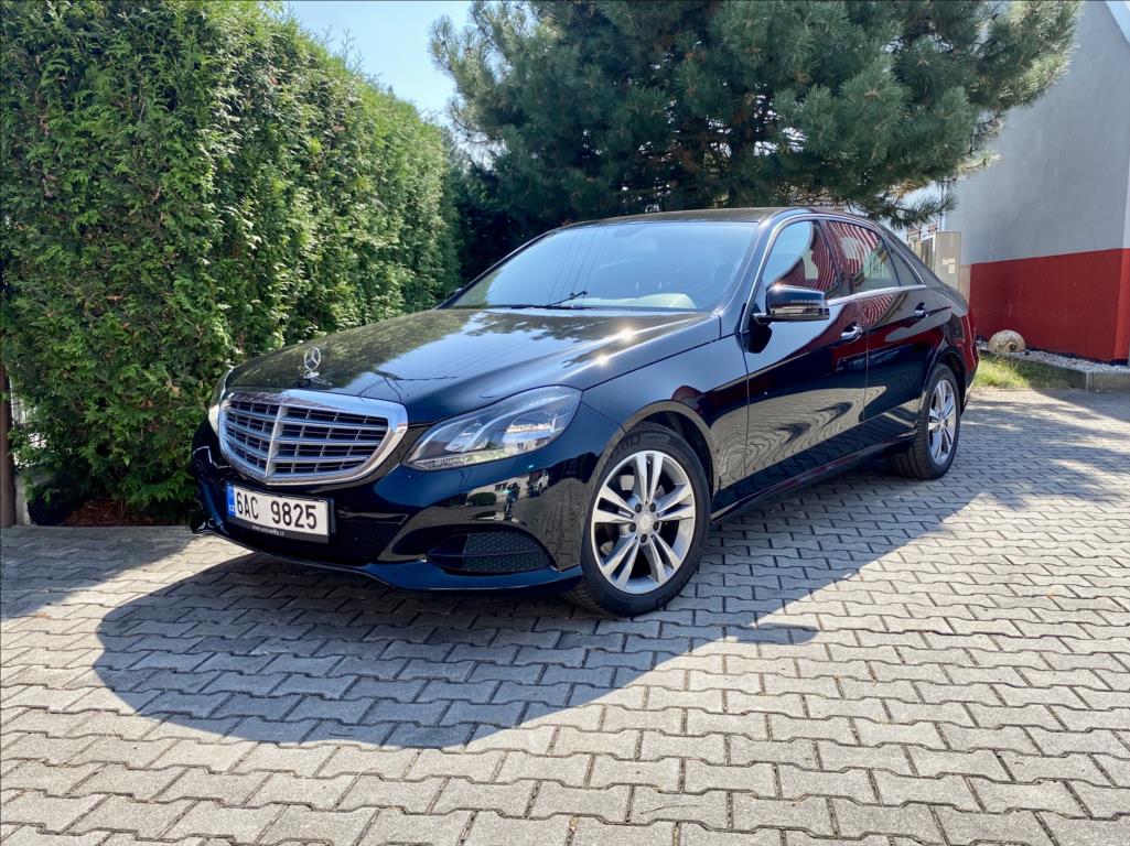 Mercedes-Benz Tdy E 200 BlueTEC / VHEV