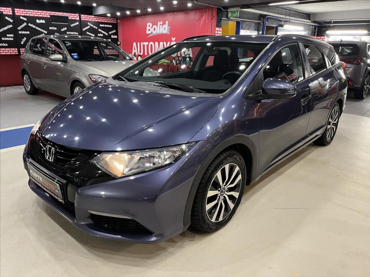 Honda Civic 1,6 i-DTEC + KOLA!  Lifestyle