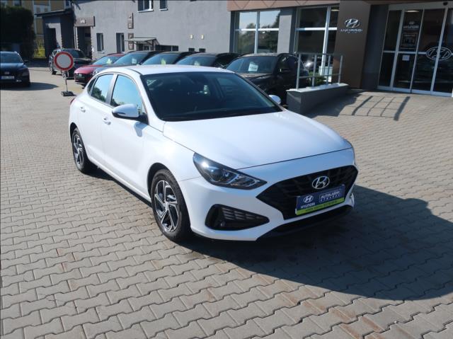 Hyundai i30 1,0 T-GDI 88kW FAM COMFORT  FB