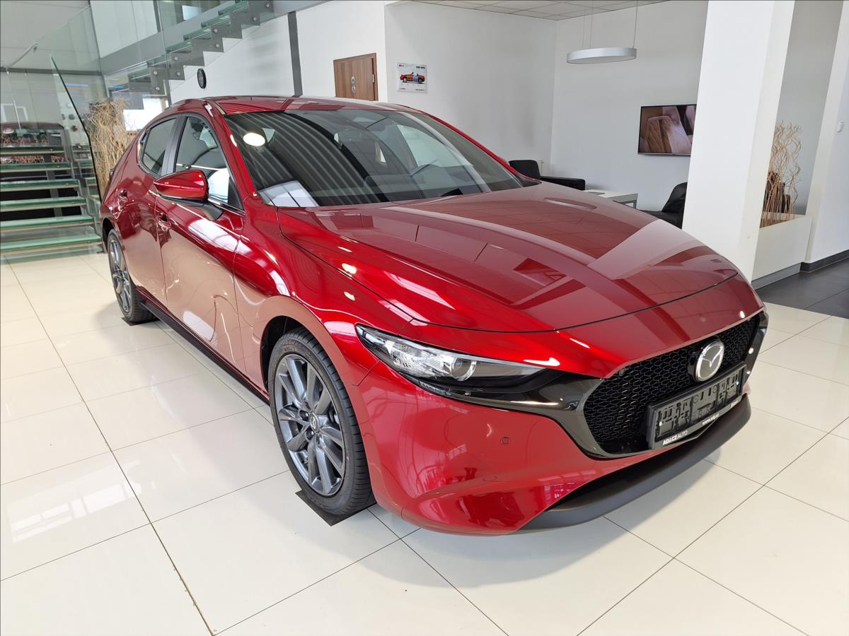 Mazda 3 2.5 G 140ps 6MT FWD Centre-Line