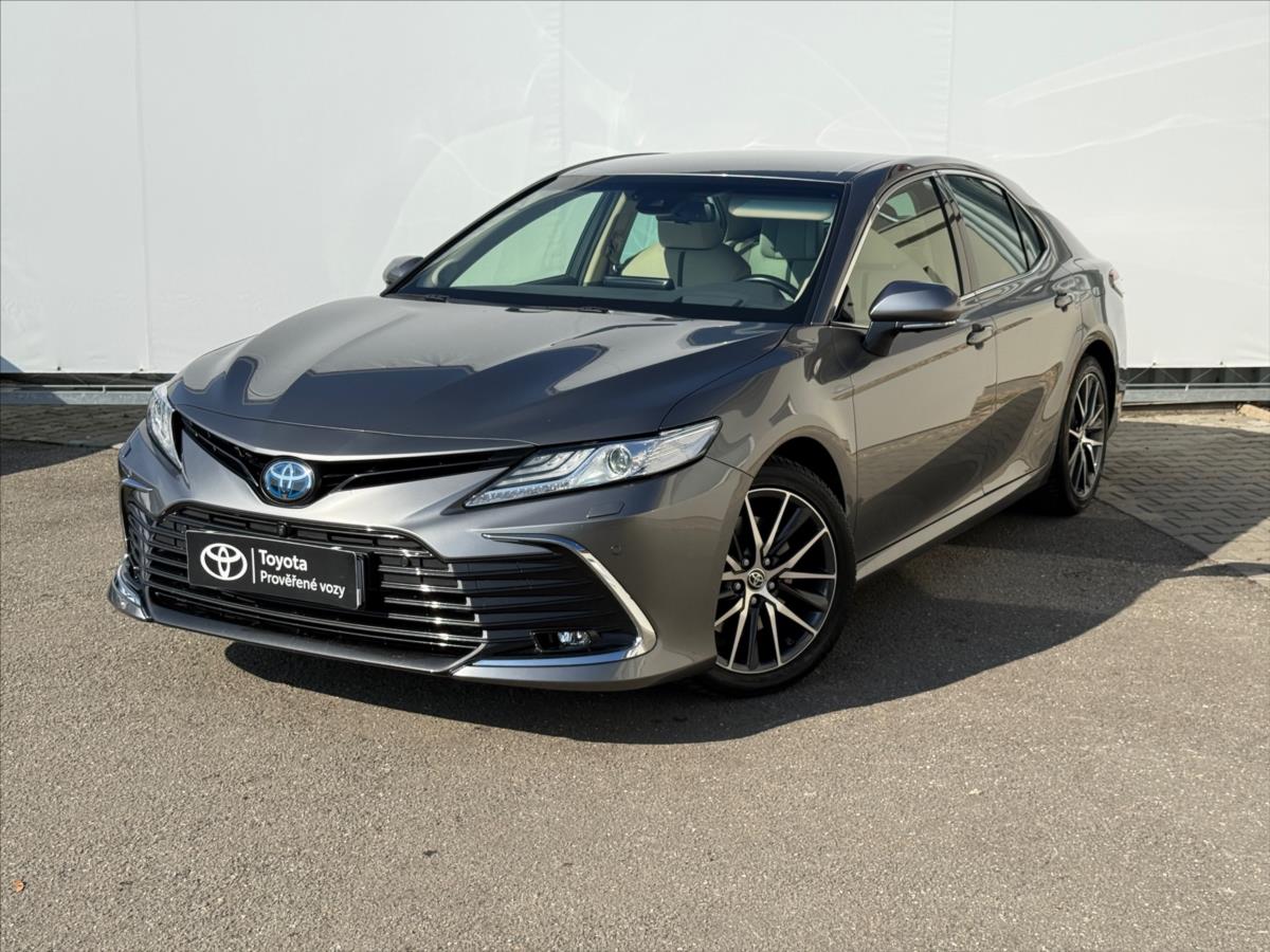 Toyota Camry 2,5 Hybrid Executive VIP