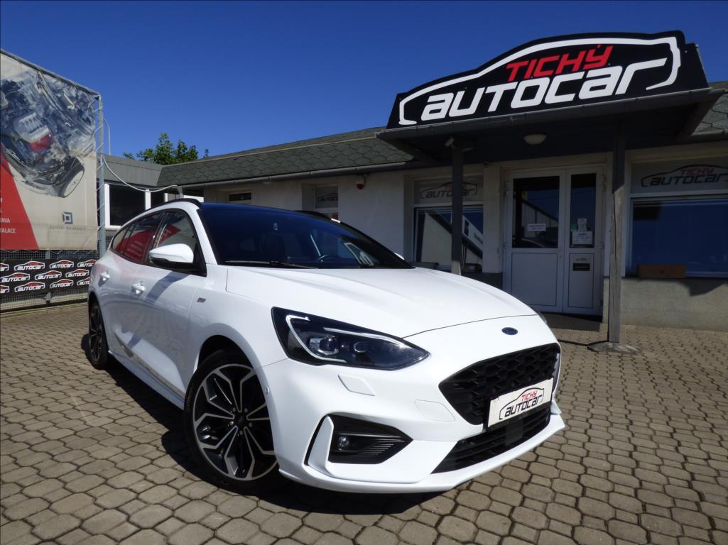 Ford Focus 1,5 EcoBlue ST-LINE,LED,Panorama,  ST line