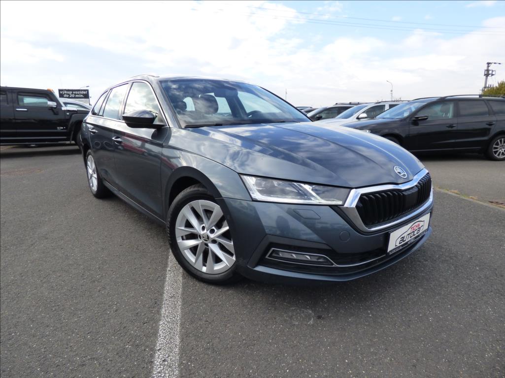 koda Octavia 2,0 TDI,Full LED,model 2021,Head Up,Virtual,koda serv  First Edition