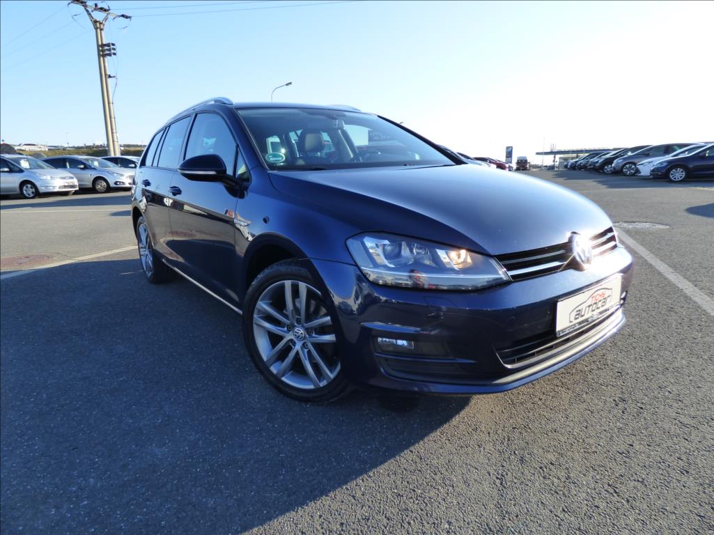 Volkswagen Golf 1,4 TSI DSG,Bi-Xenon,Navi,VW servis  Cup