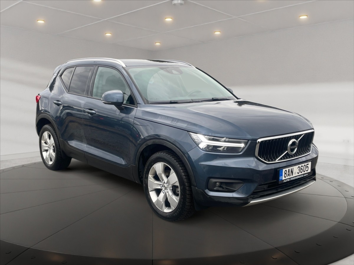 Volvo XC40 2,0 B4 Momentum Pro AWD AT