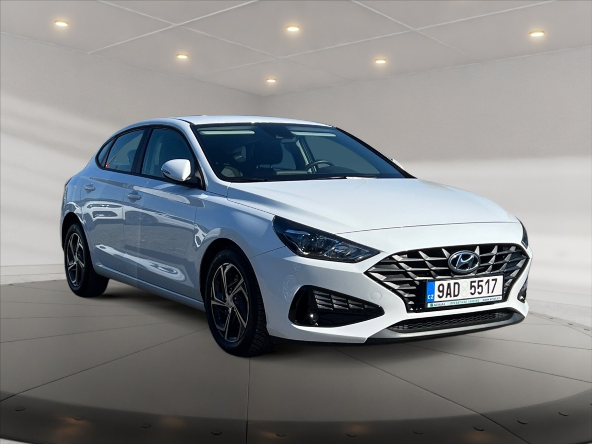 Hyundai i30 1,0 T-GDI Smart Fastback