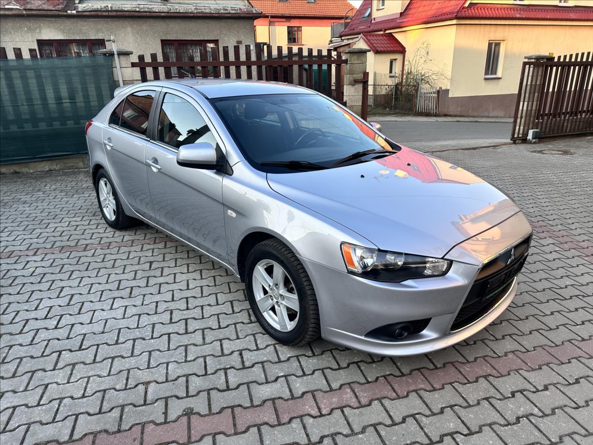 Mitsubishi Lancer 1,8 TAN 1.majitel