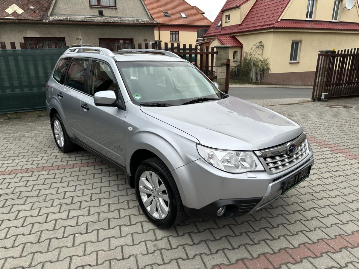 Subaru Forester 2,0 X Trend TAN