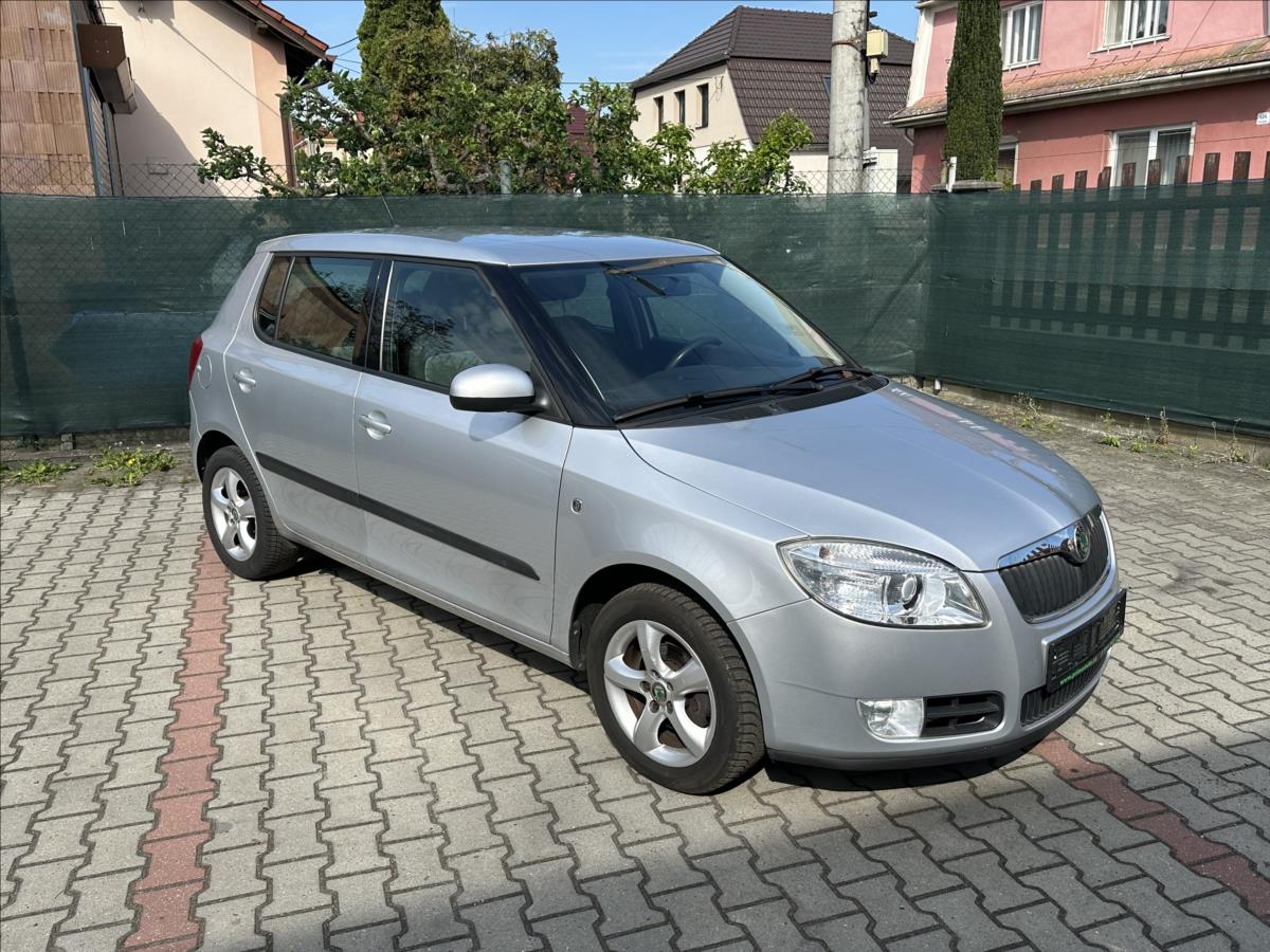 koda Fabia 1,6 16V Ambiente AUTOMAT