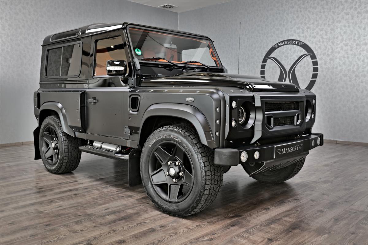 Land Rover Defender 90 * KAHN * VZDUCH* AUT. *