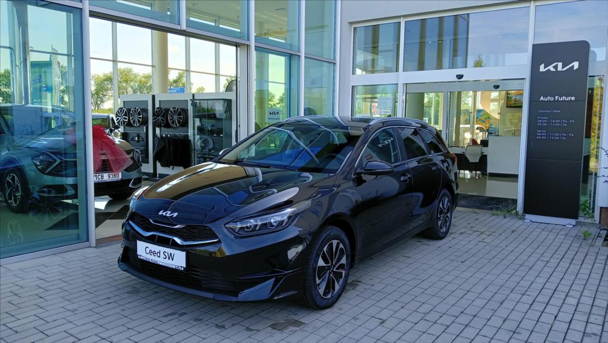 Kia  CD 1,5 T-GDi GPF 7DCT TOP (2025)