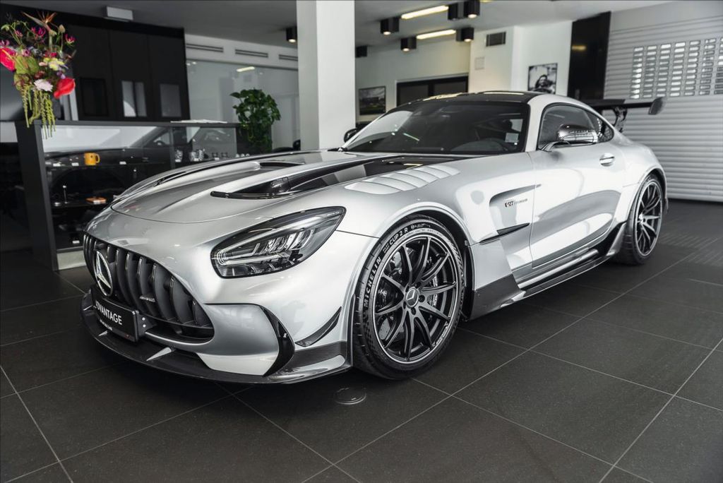 Mercedes-Benz AMG GT Black Series/High Tech Silber/