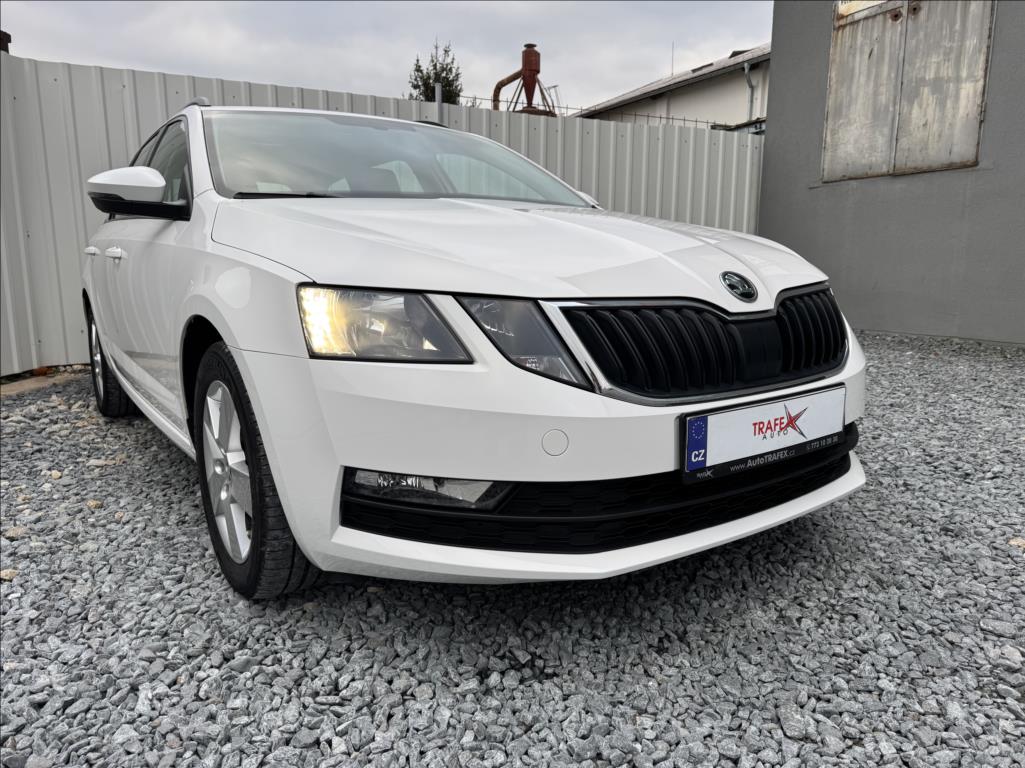 koda Octavia 1,5 TSI,G-tec,pvodR,DSG,DPH