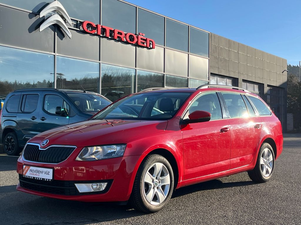 koda Octavia 1.2 77kW ZRUKA SERVIS AMBITIO
