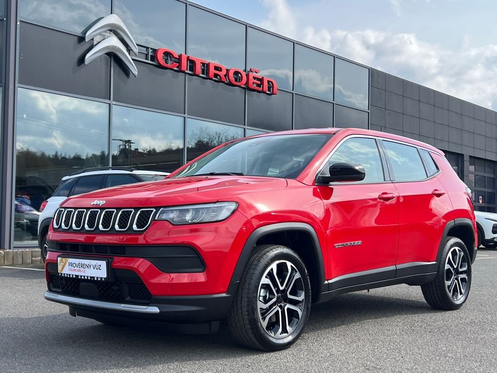 Jeep Compass 1.5 130k ALTITUDE ZRUKA 5 LET