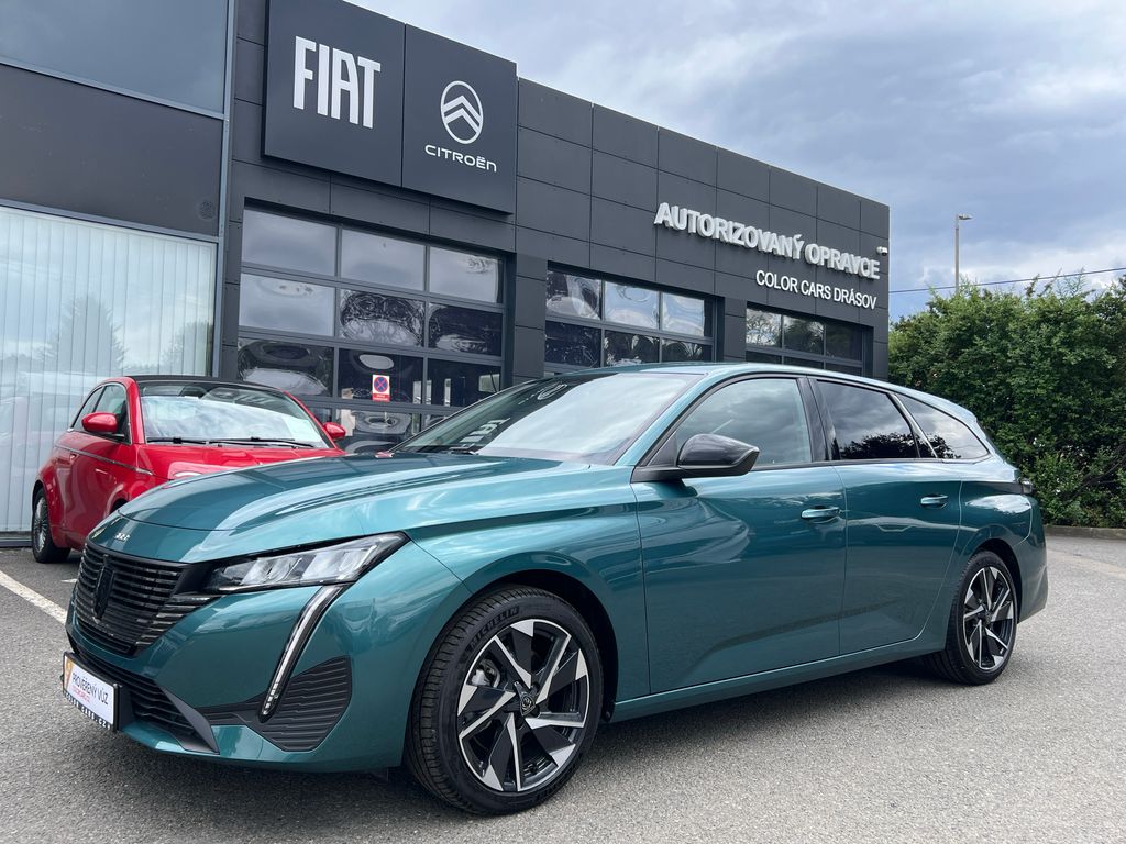 Peugeot 308 1.2 130k ALLURE R ZRUKA DPH