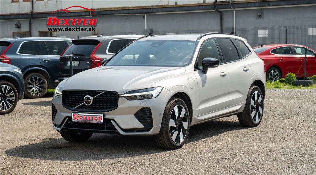 Volvo XC60 T8 PHEV Plus Dark