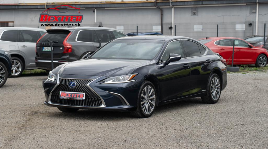 Lexus ES 300 2,5 300h Limited Edition