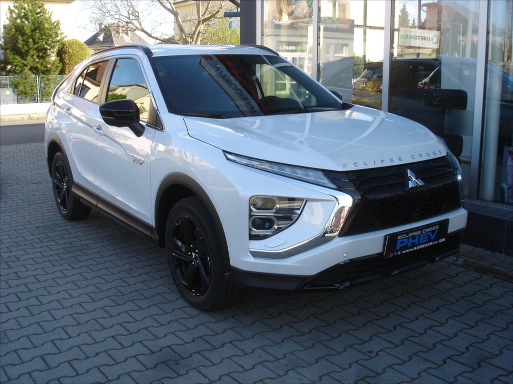 Mitsubishi Eclipse Cross 2,4 PHEV AT 4x4 2,4+2x el.m Black Edition