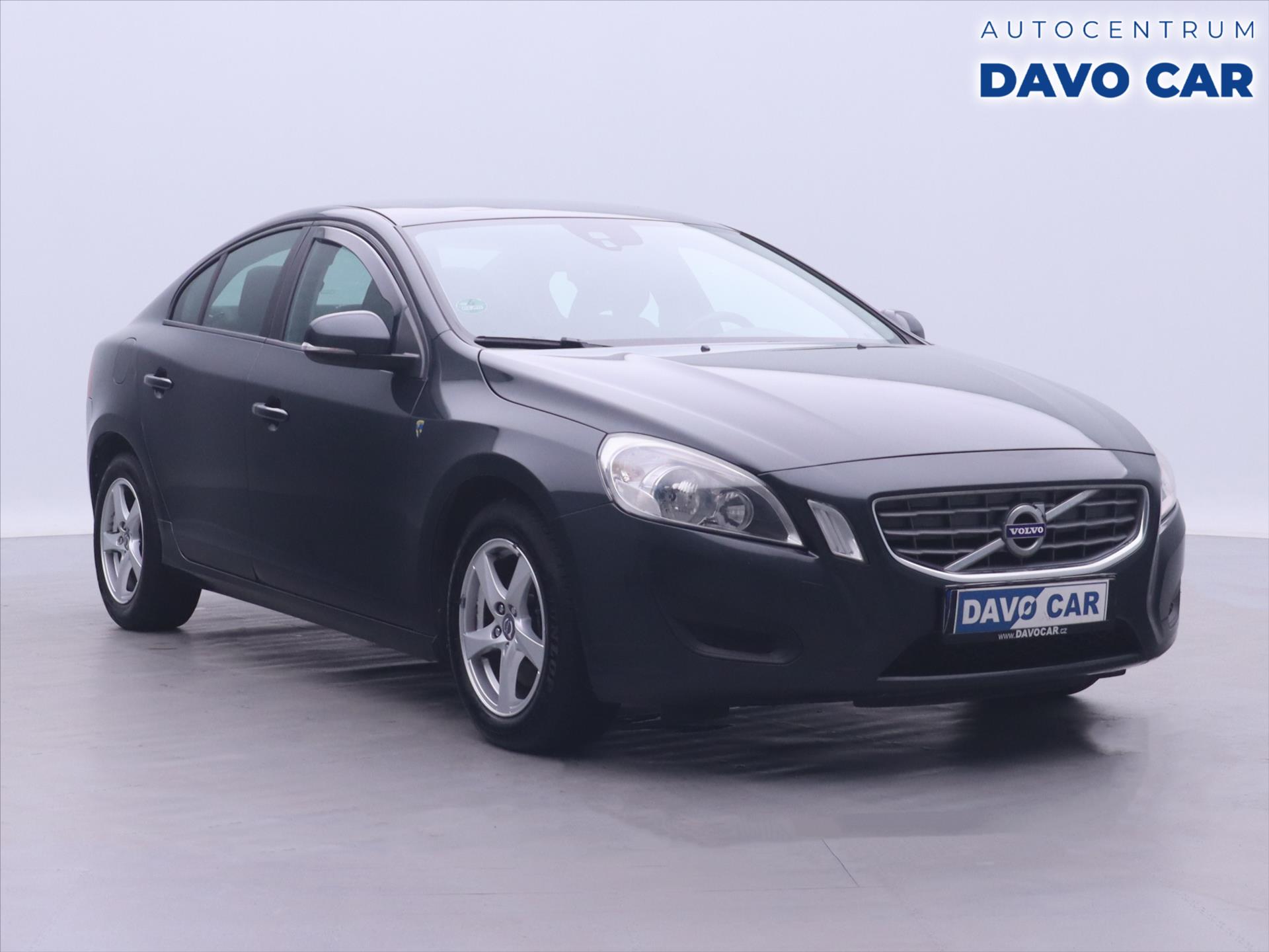 Volvo S60 1,6 D2 Aut.klimatizace Tan