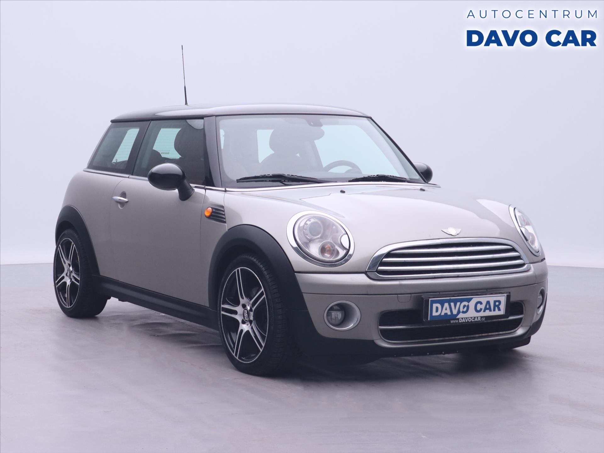 Mini Cooper 1,6 D 80kW CZ Klima Ke Xenon