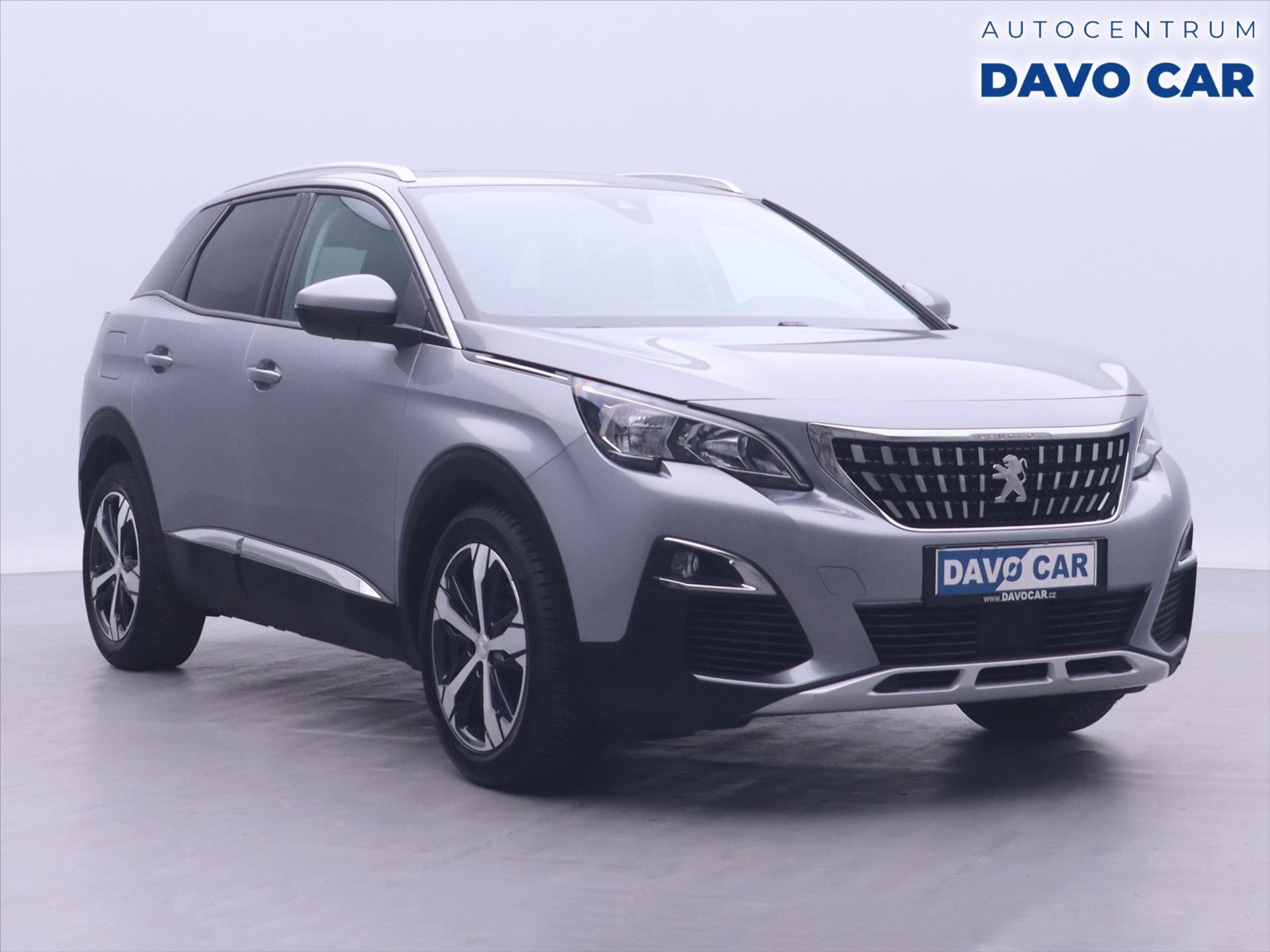 Peugeot 3008 1,2 PureTech 96kW Allure PANO