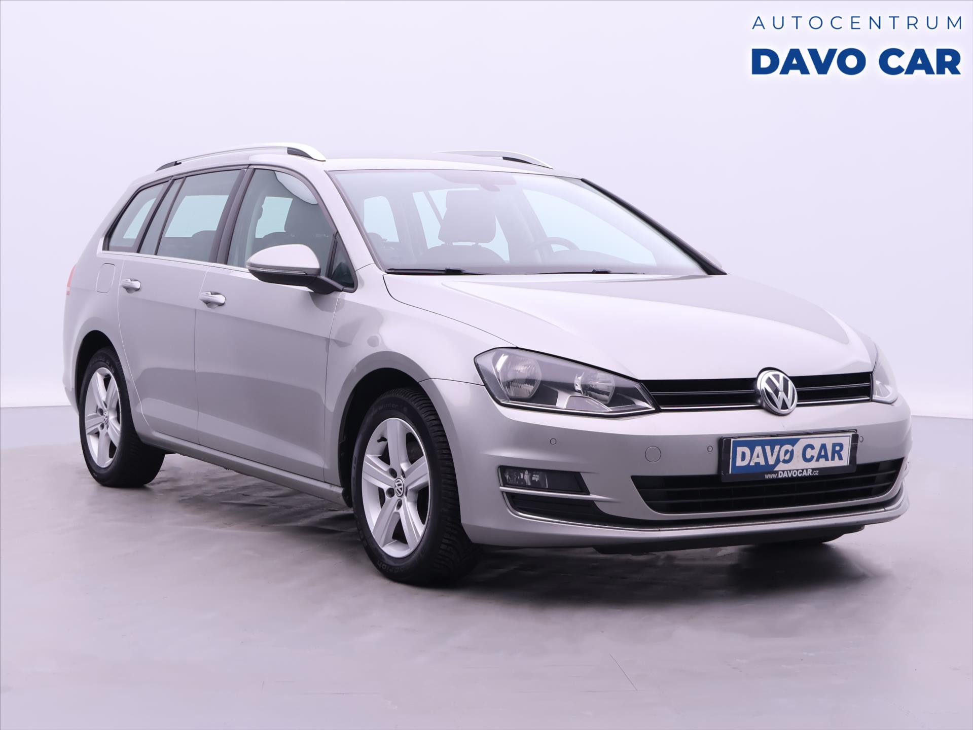 Volkswagen Golf 1,6 TDI Highline CZ