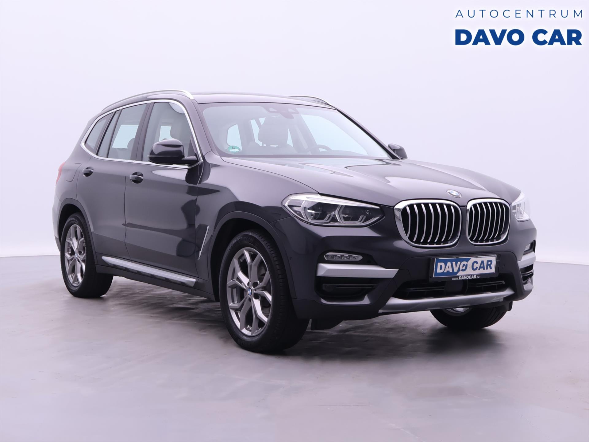 BMW X3 2,0 xDrive Xline HUD Pano H&K