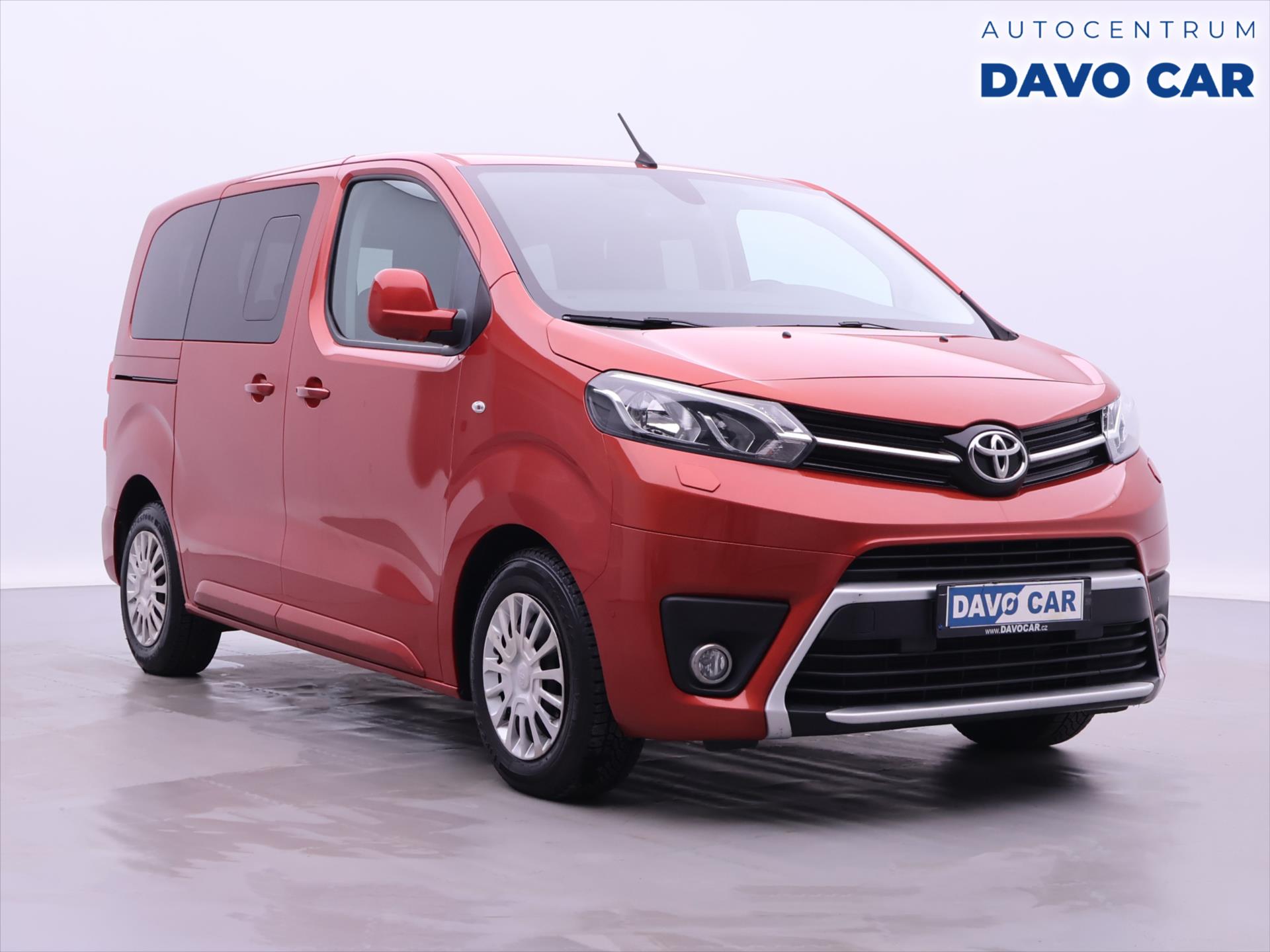 Toyota ProAce 2,0 D-4D 150k Shuttle 8-Mst