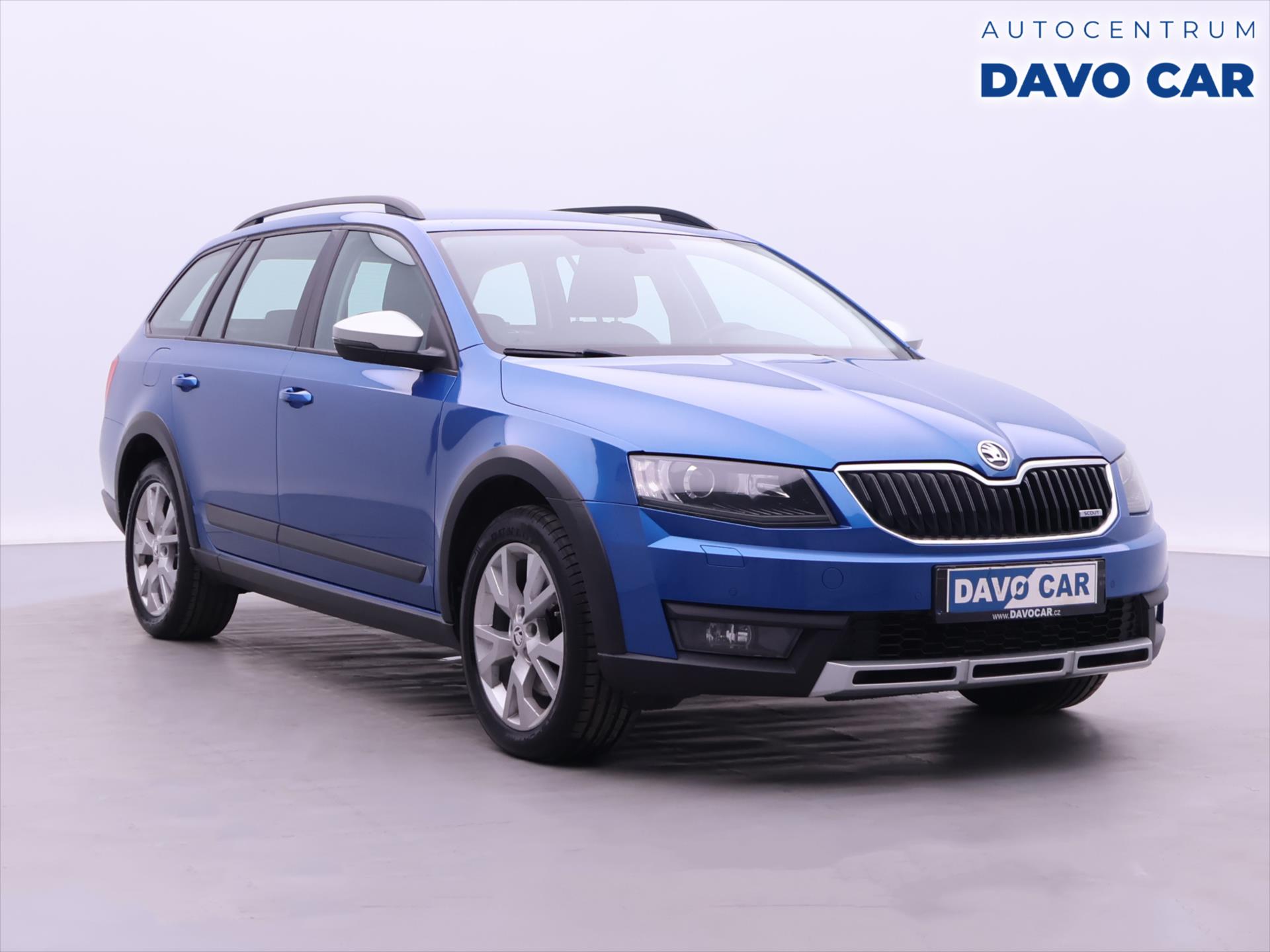 koda Octavia 2,0 TDI 135kW DSG Scout CZ