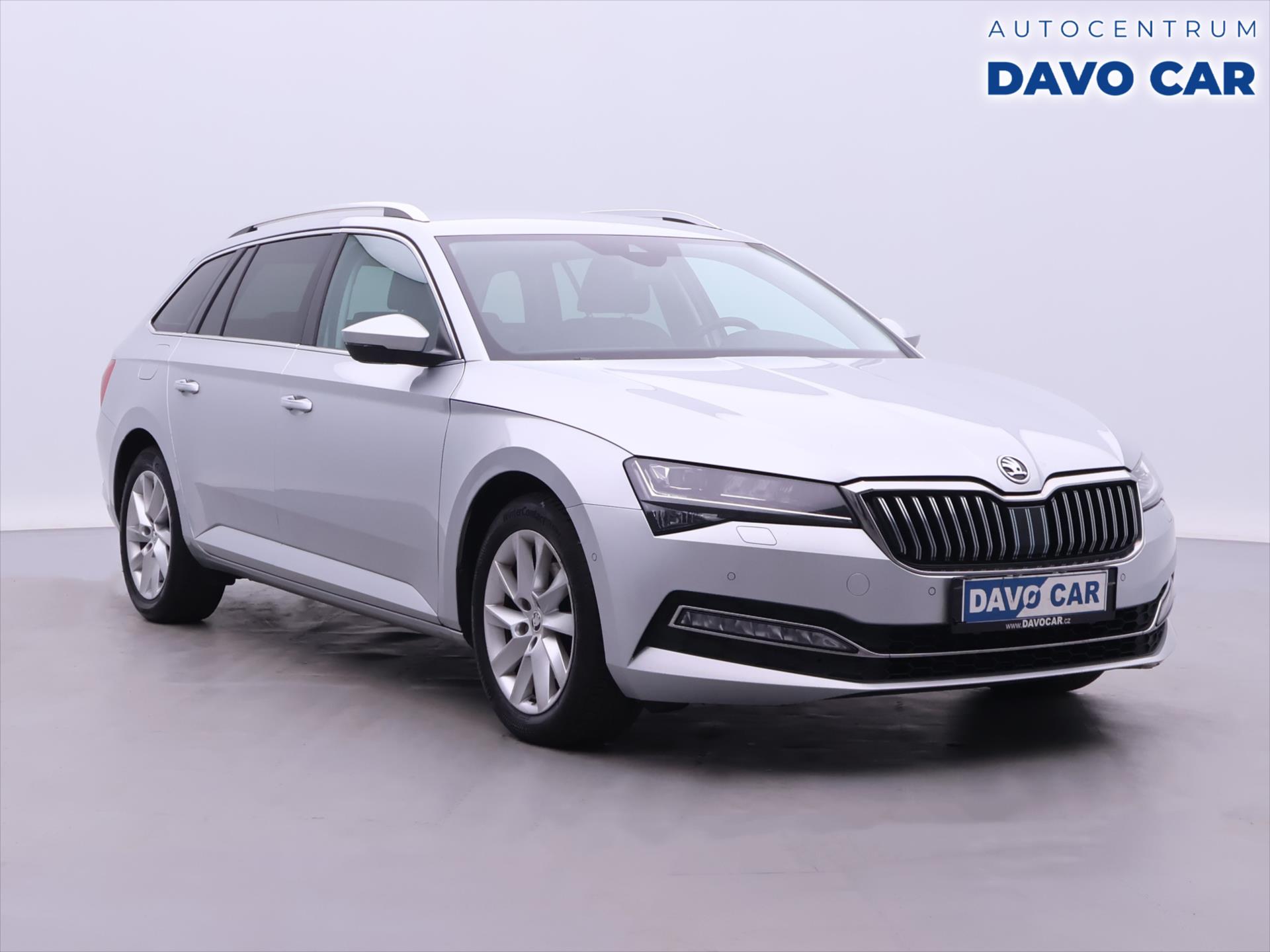 koda Superb 1,5 TSI DSG Virtual Canton DPH
