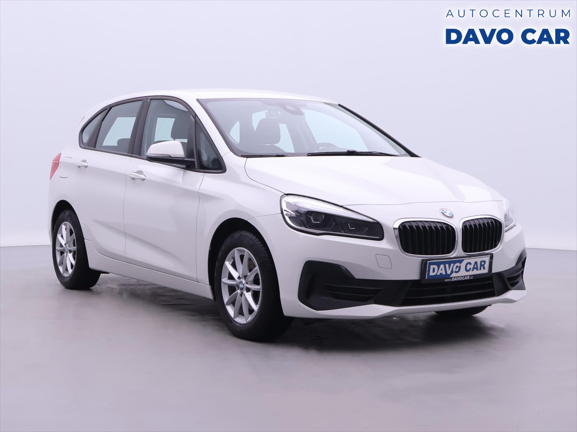 BMW ada 2 1,5 218i ADVANTAGE CZ Xenon