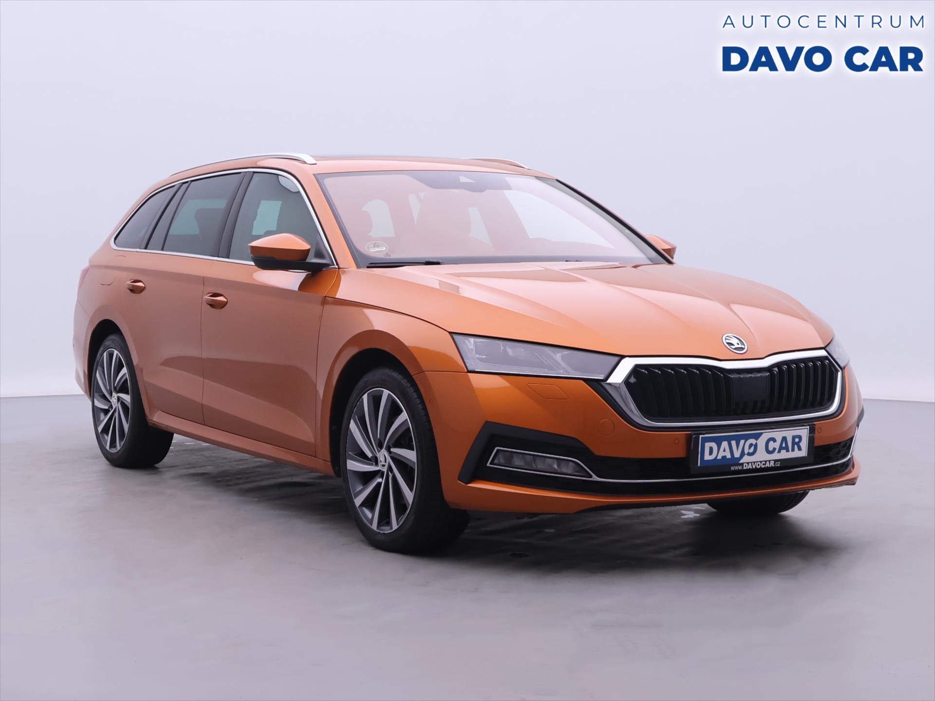 koda Octavia 2,0 TSI 140kW DSG Style CZ 1Ma