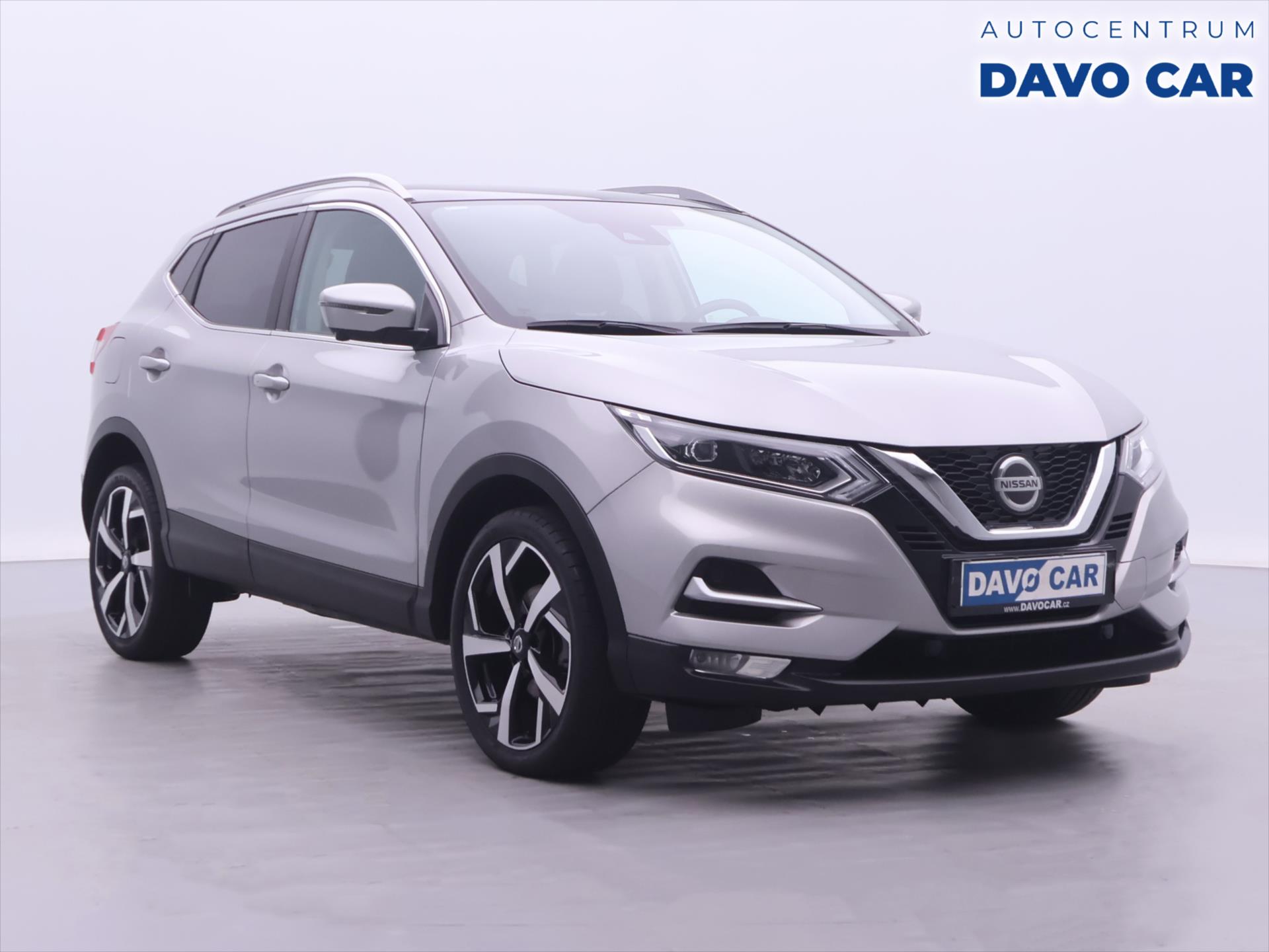 Nissan Qashqai 1,3 DIG-T Aut. Tekna LED Navi