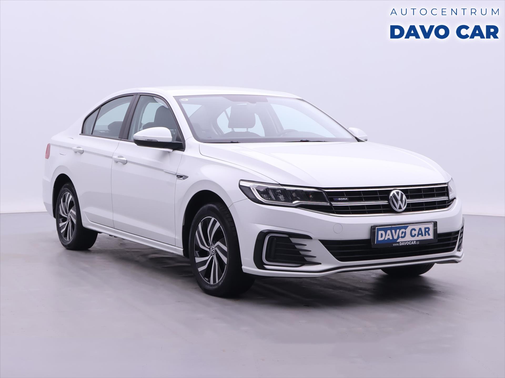 Volkswagen Bora E-Bora 100kW Automat