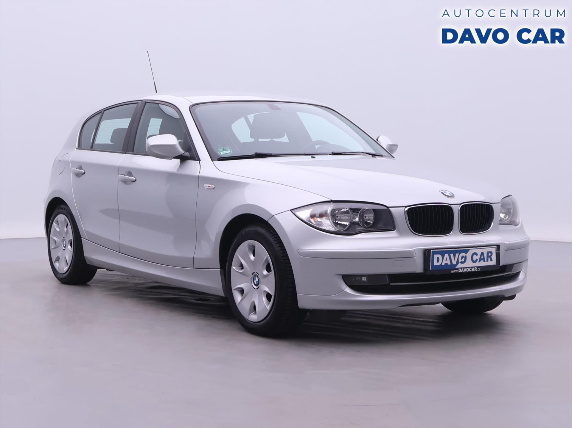 BMW ada 1 2,0 116i Vyhvan Sedaky