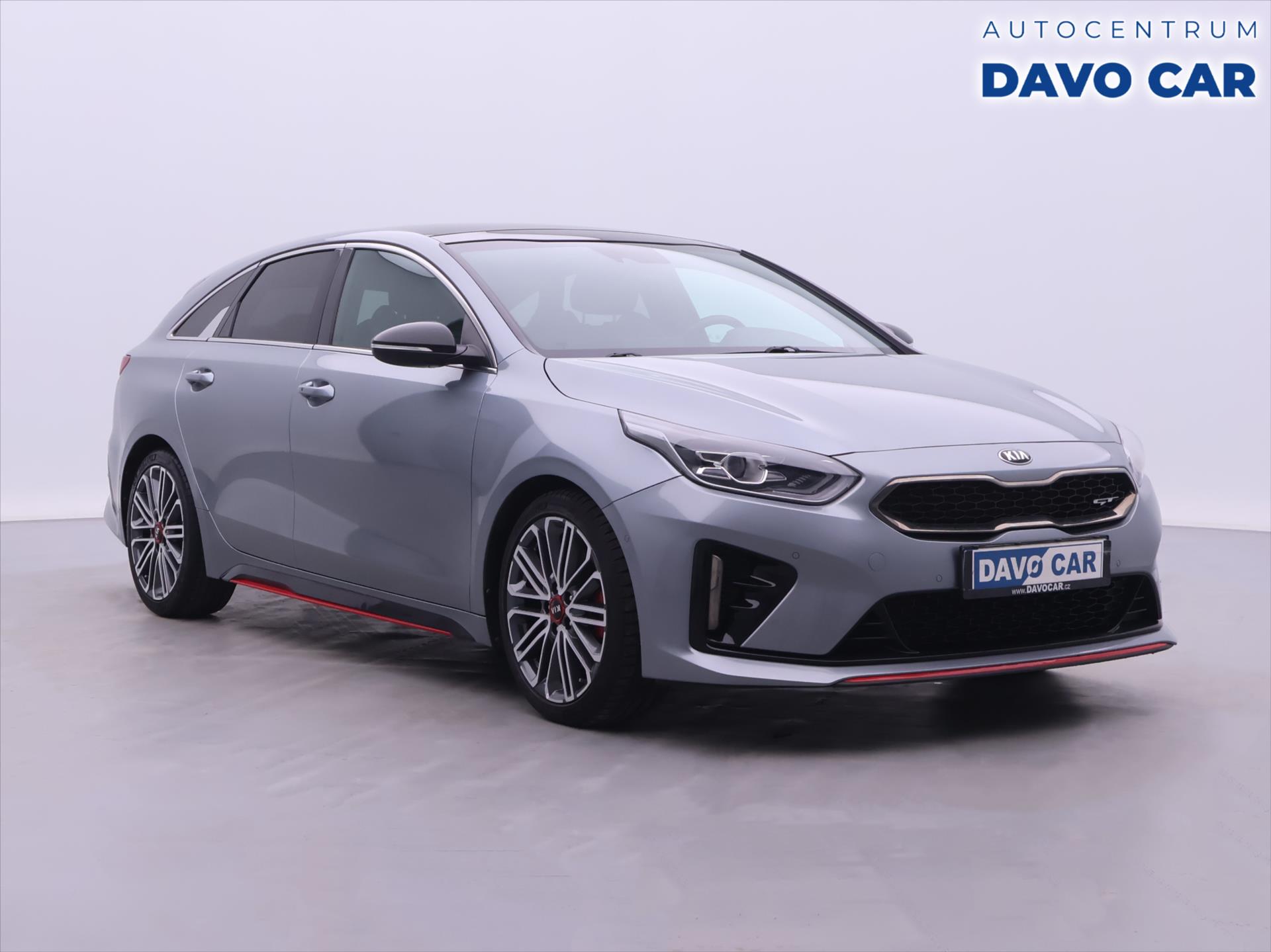 Kia ProCeed 1,6 GT 150KW CZ DPH LED NAVI