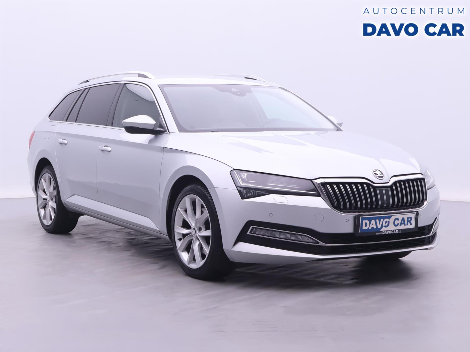 koda Superb 2,0 TDI 110kW DSG Style LED