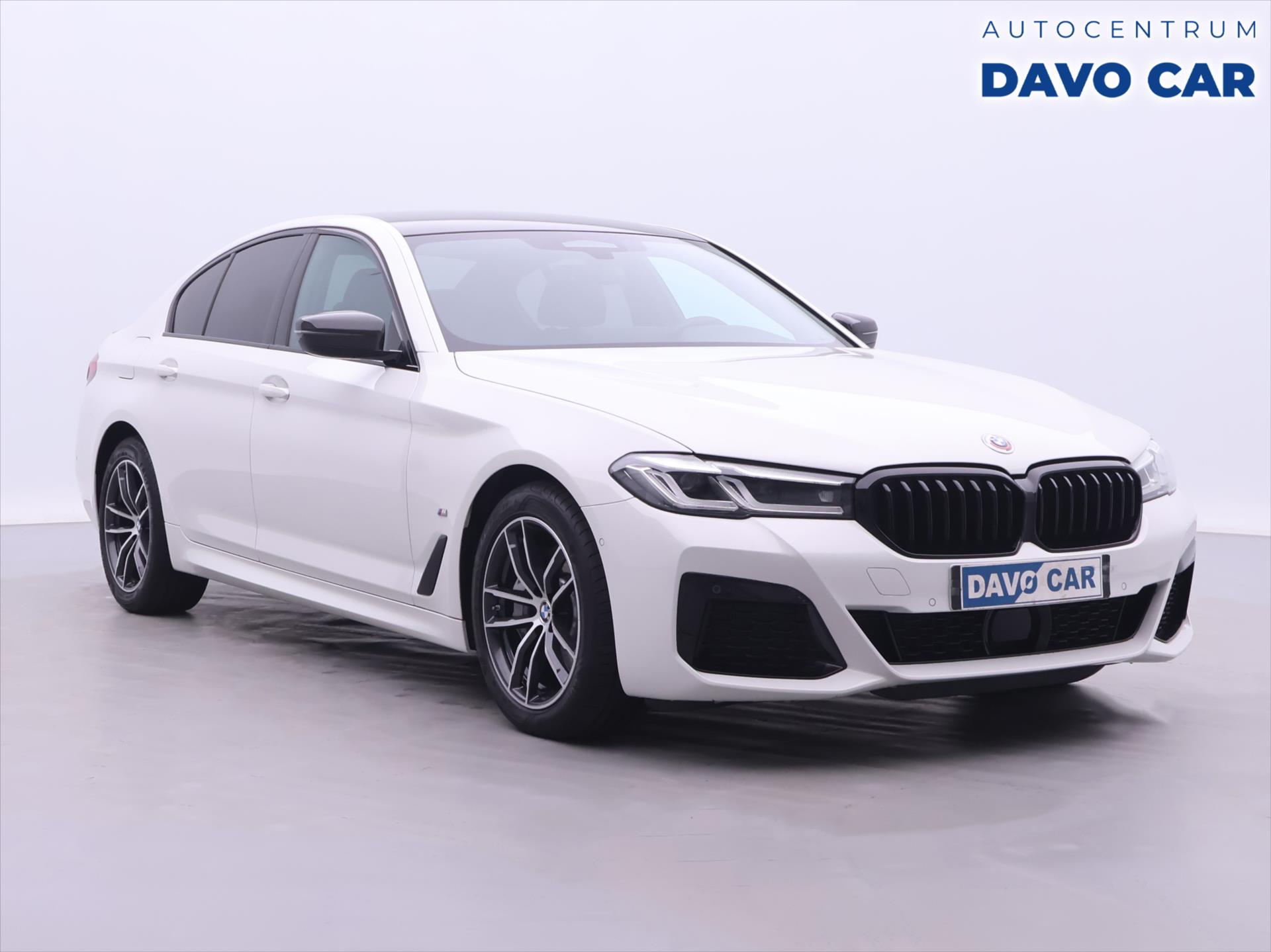 BMW ada 5 3,0 530d xDrive M-paket Ke