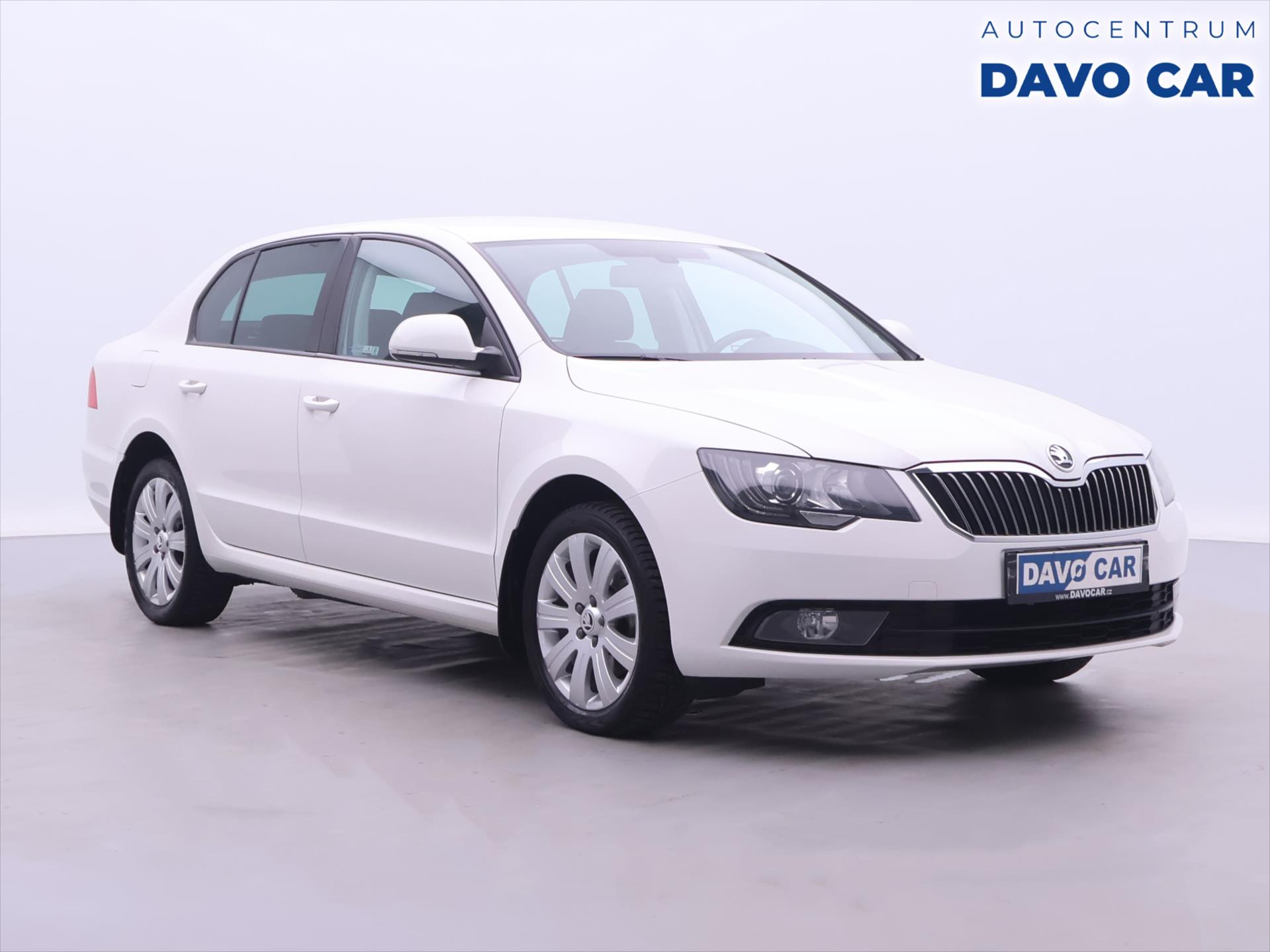 koda Superb 2,0 TDI 103kW CZ Xenon