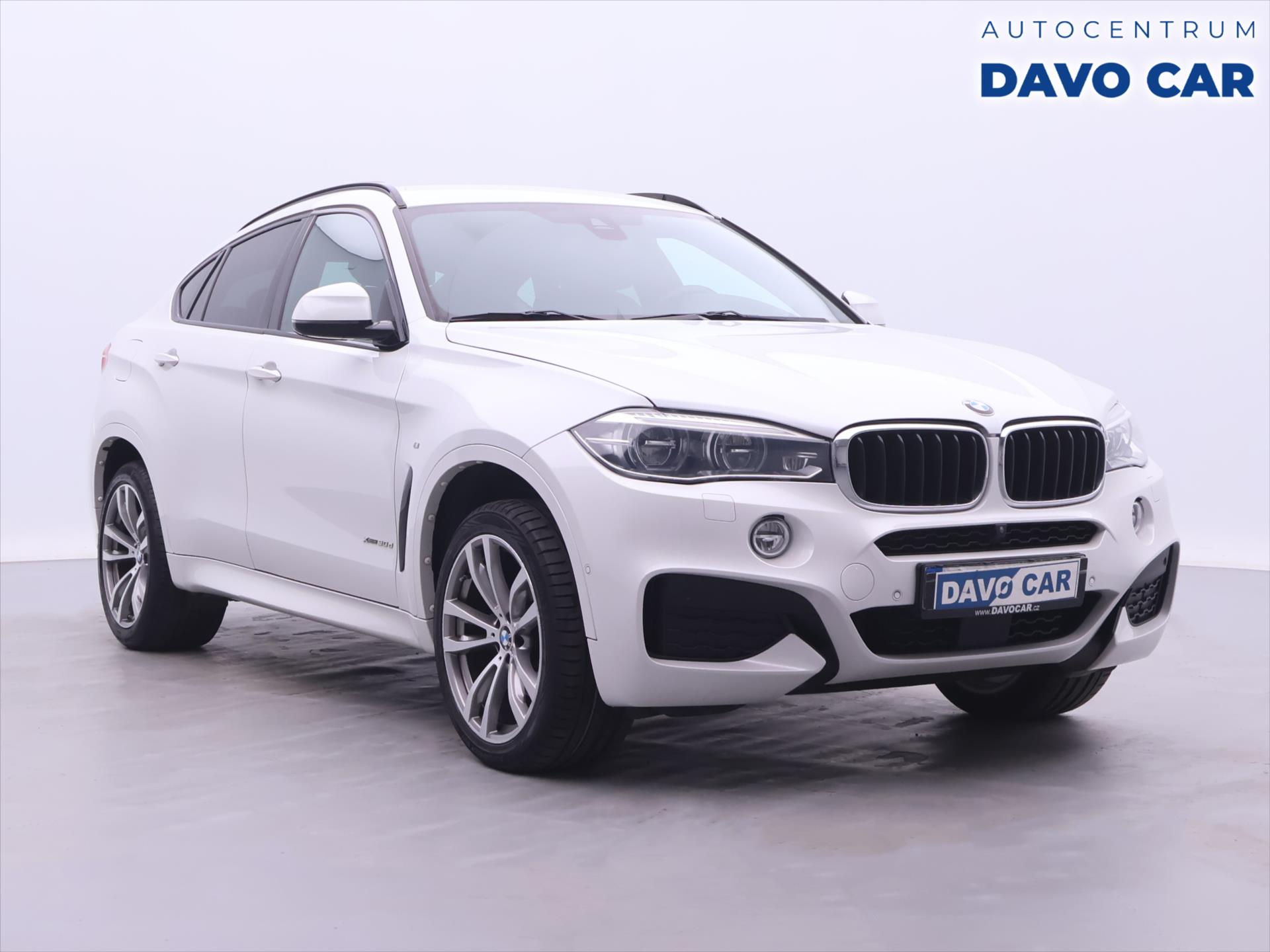 BMW X6 3,0 xDrive 30d CZ M-PAKET LED