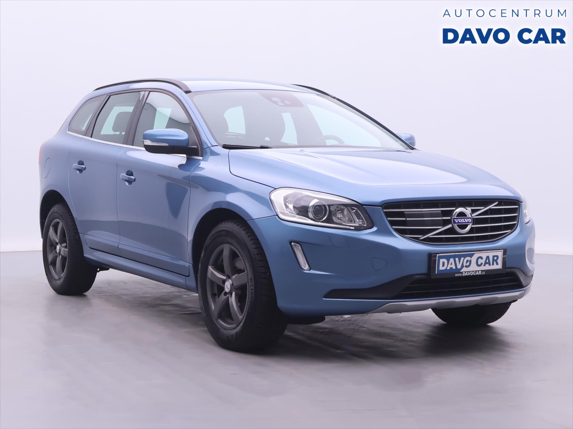 Volvo XC60 2,4 D4 140kW AWD Serv. Tempo