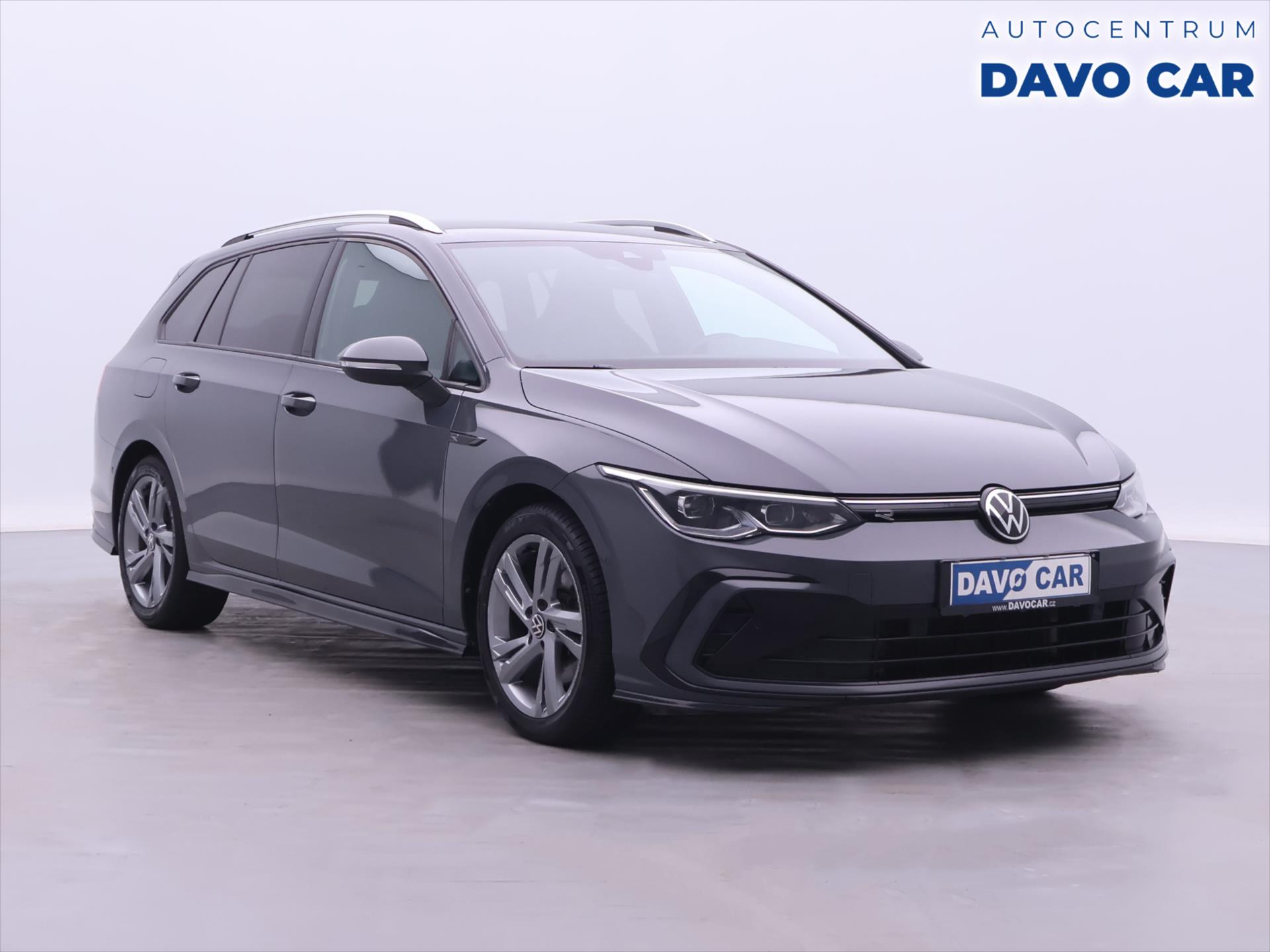 Volkswagen Golf 2,0 TDI R-line DSG Virtual DPH