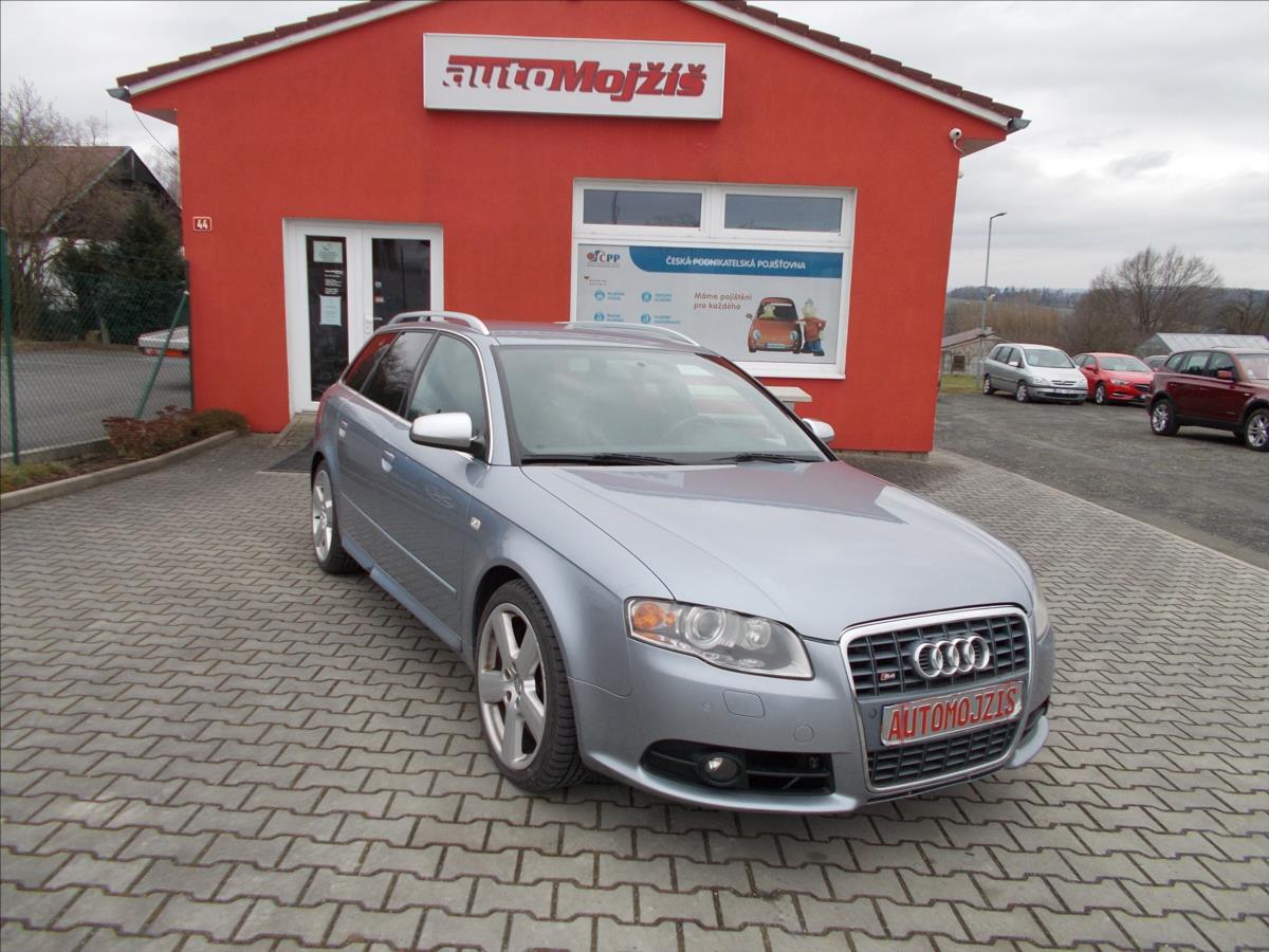 Audi S4 4,2 i AT 4x4 253 kW RECARO NEHAVAROVAN