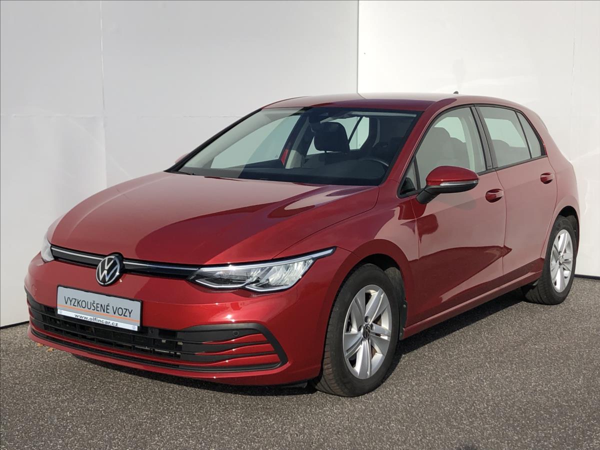 Volkswagen Golf 1,0 TSi 81kW LIFE  8
